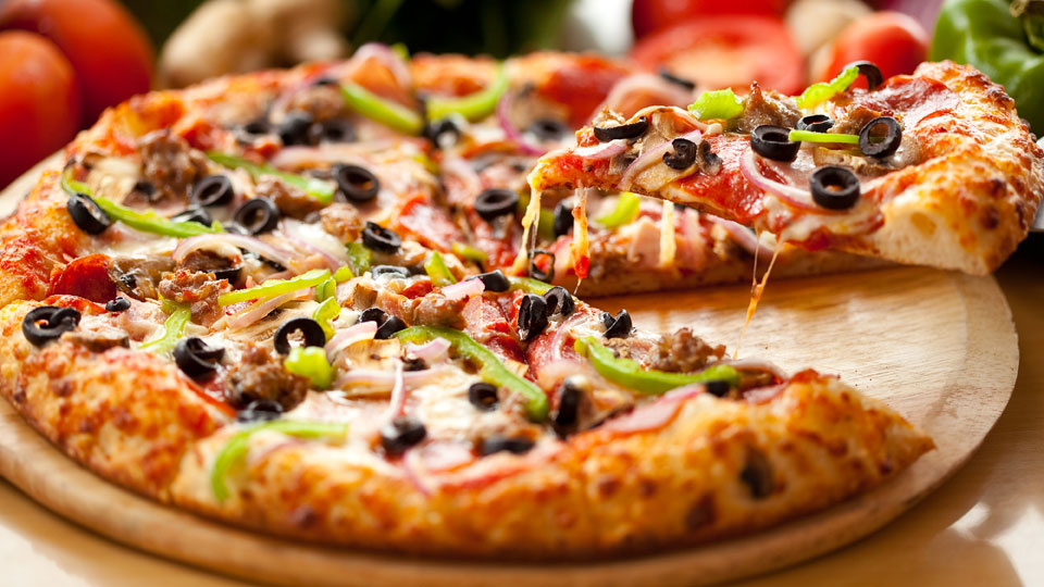 Profitable Pizza Restaurant Locations with Loyal Following 