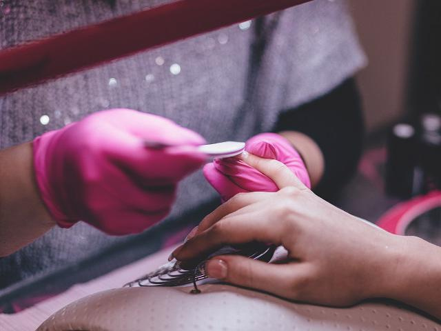 High-End and Growing Nail Salon - Lender Prequalified