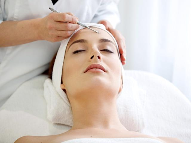 Uncover Entrepreneurial Gems in Boulder County's Skincare Market