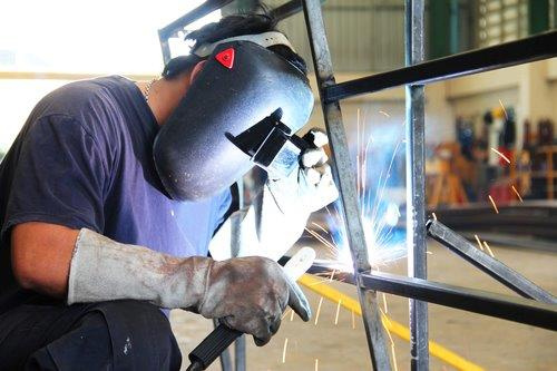 Profitable Custom Steel Fabrication and Repair Shop