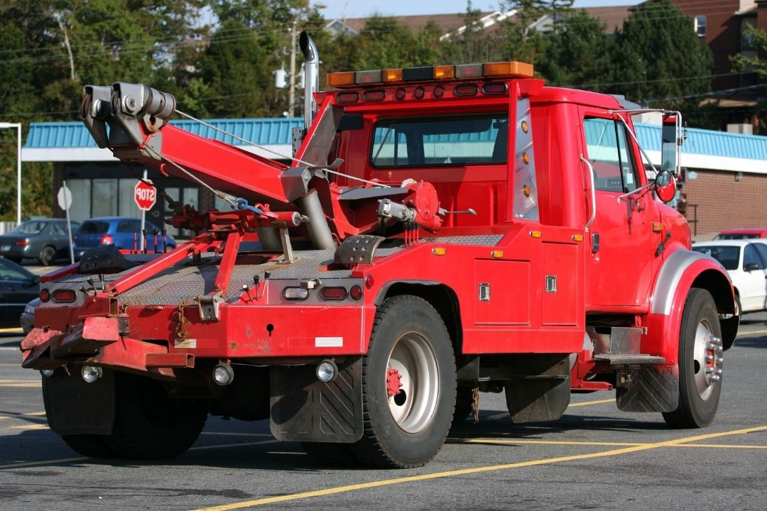 Wreckers, Rollbacks, Tractors & Trailers Wrecker Service Assets