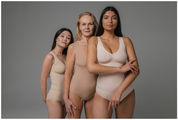 Owner Absentee, E-commerce Adhesive Bra Retailer