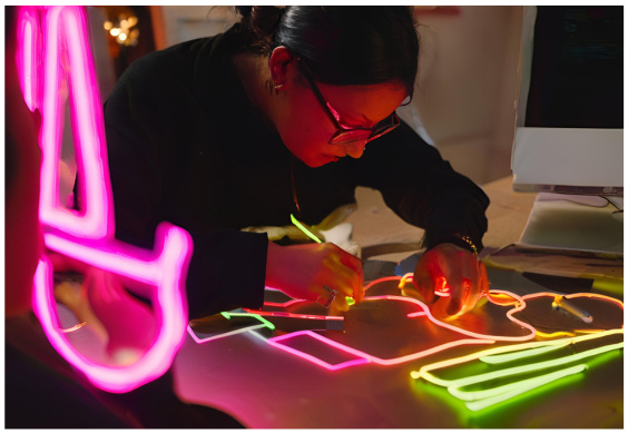 Iconic Neon Sign Fabricator Biz: Trade Experience Not Required