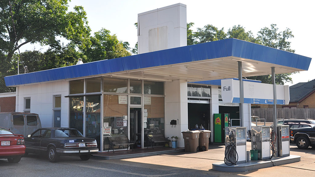 Gas Station and Auto Repair Shop- Montco