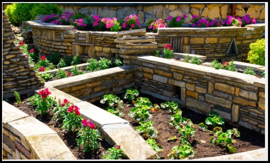 Thriving Landscape Construction and Maintenance Business in CNY
