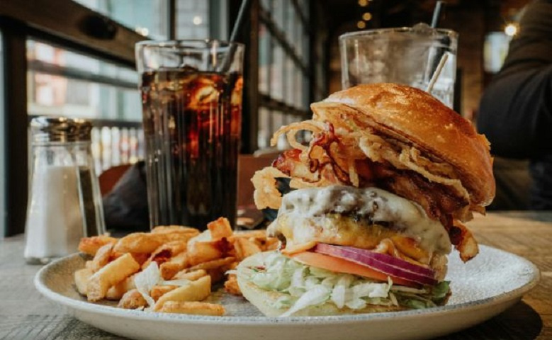 Popular Burger Joint with Absentee Ownership