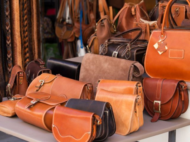 Exceptional opportunity to enter,Italian handbags and accessories