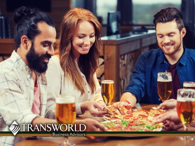 Popular Eatery with Alcohol Access – Breakfast to Dinner