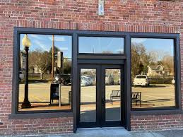 Central IN Commercial Glass & Glazing Business - Revenue $920k