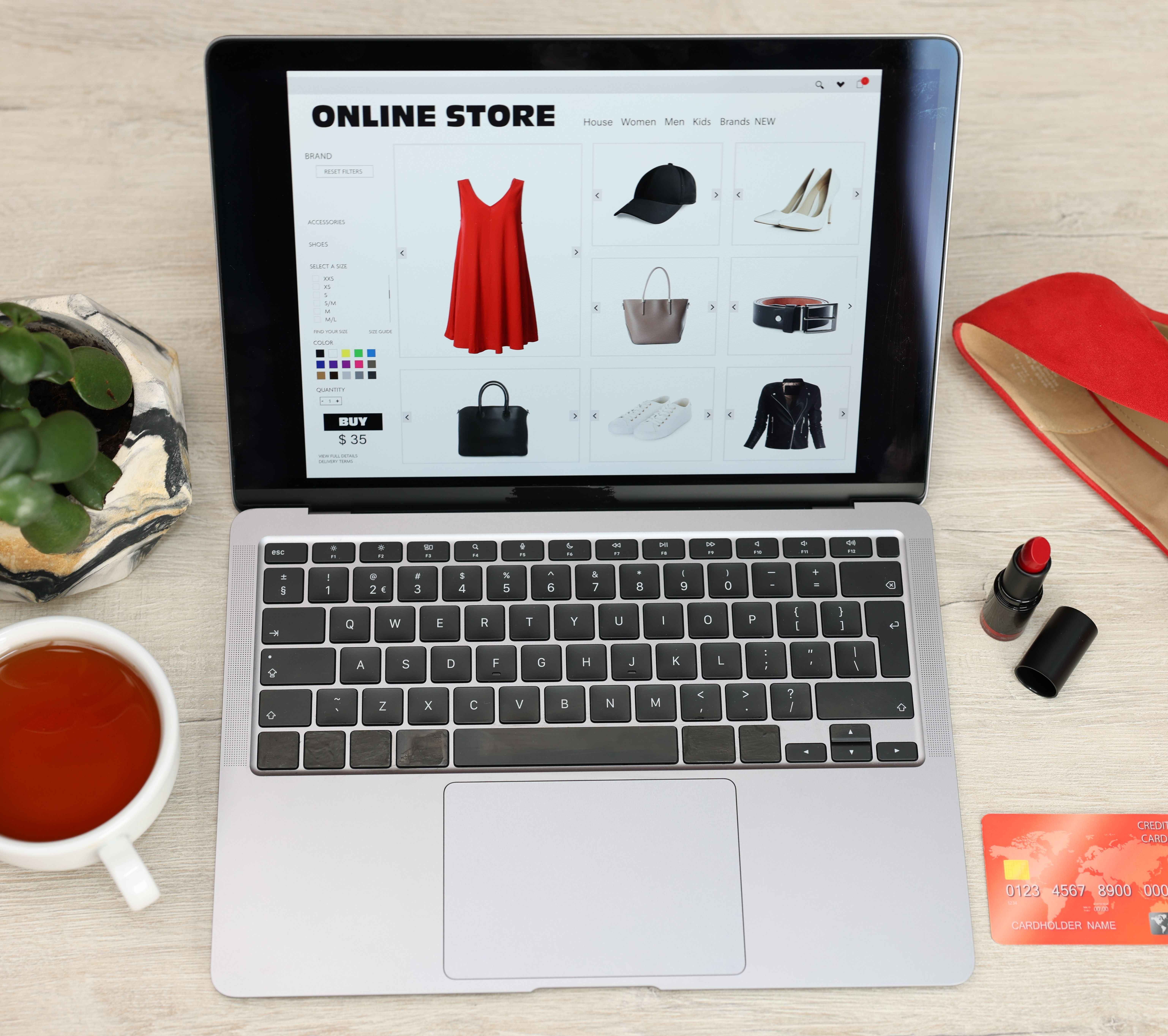 Established E-Commerce Outlet Fashion Store for Sale