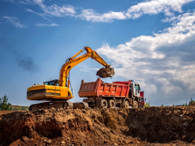 Excavation Goldmine: $873K Profit, Modern Equipment, Loyal Crews