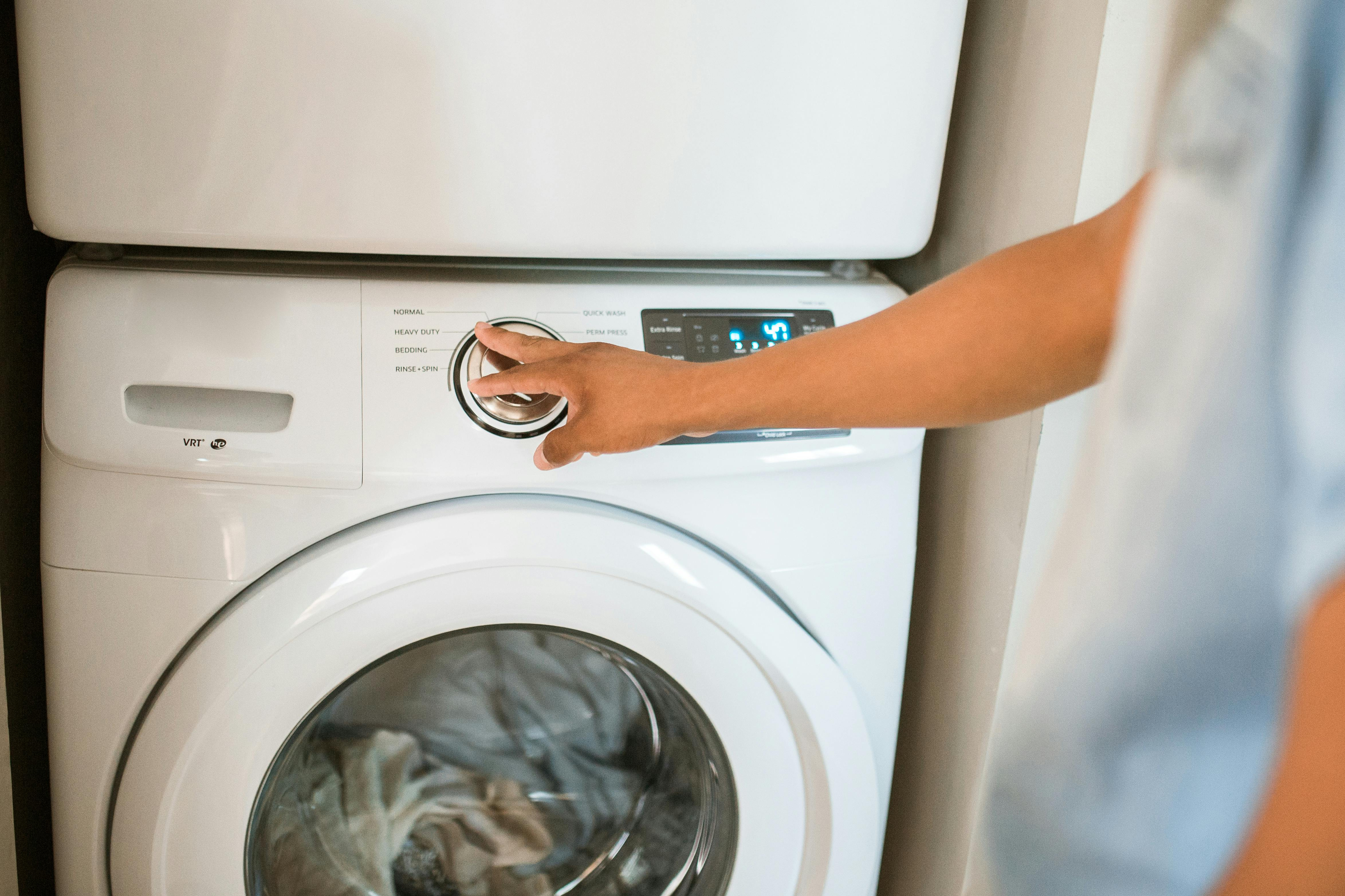 Thriving Appliance Business With Available Laundromat! 