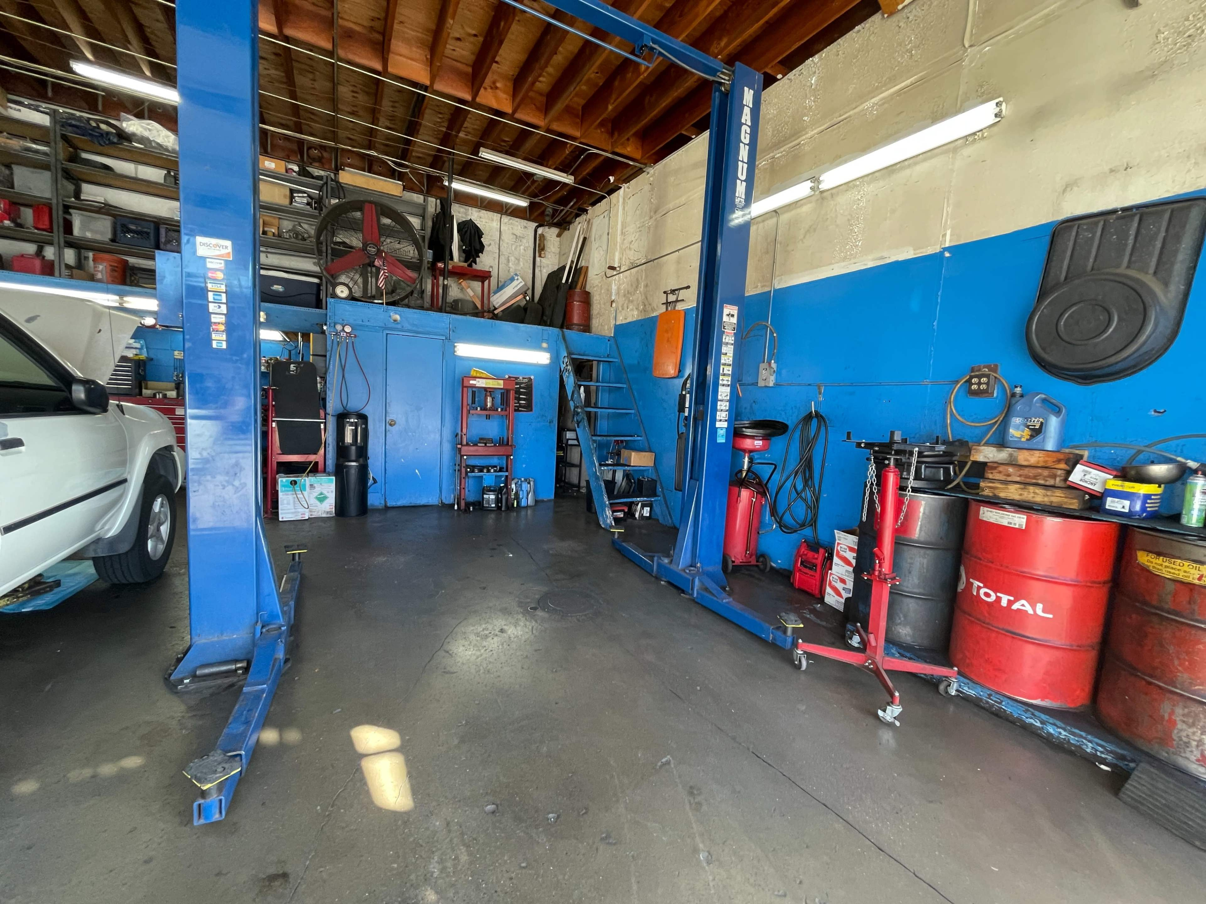 Established Turnkey two-bay auto repair shop - Prime South Shore 
