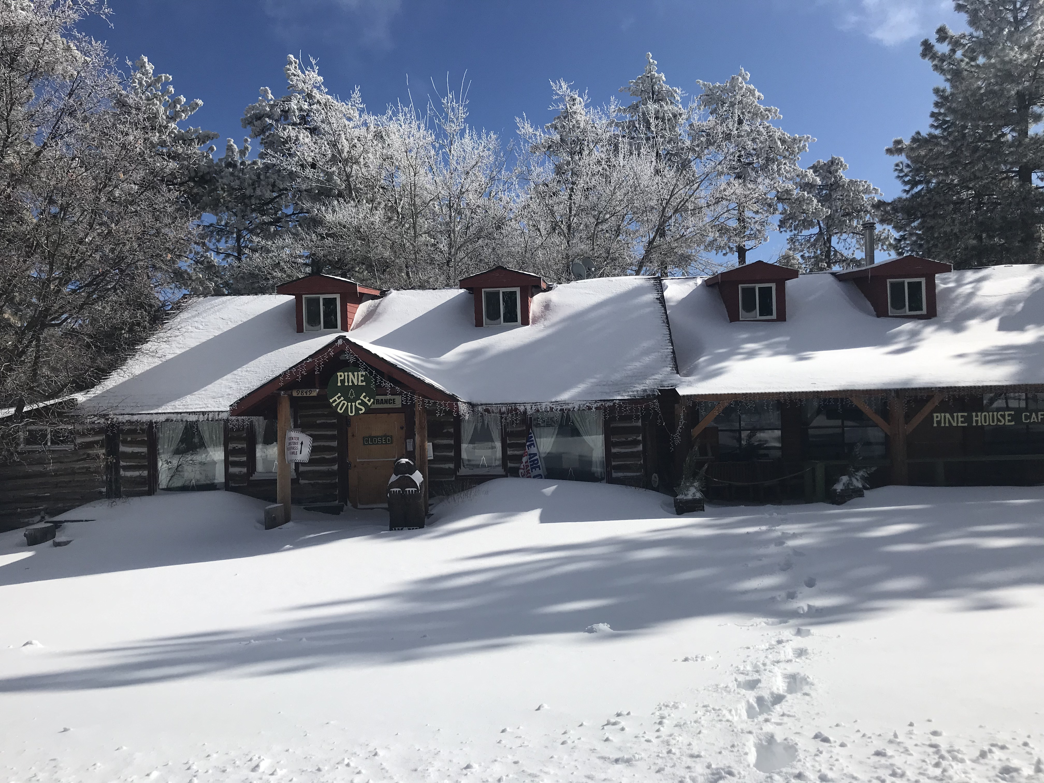 Pine House Cafe & Tavern!