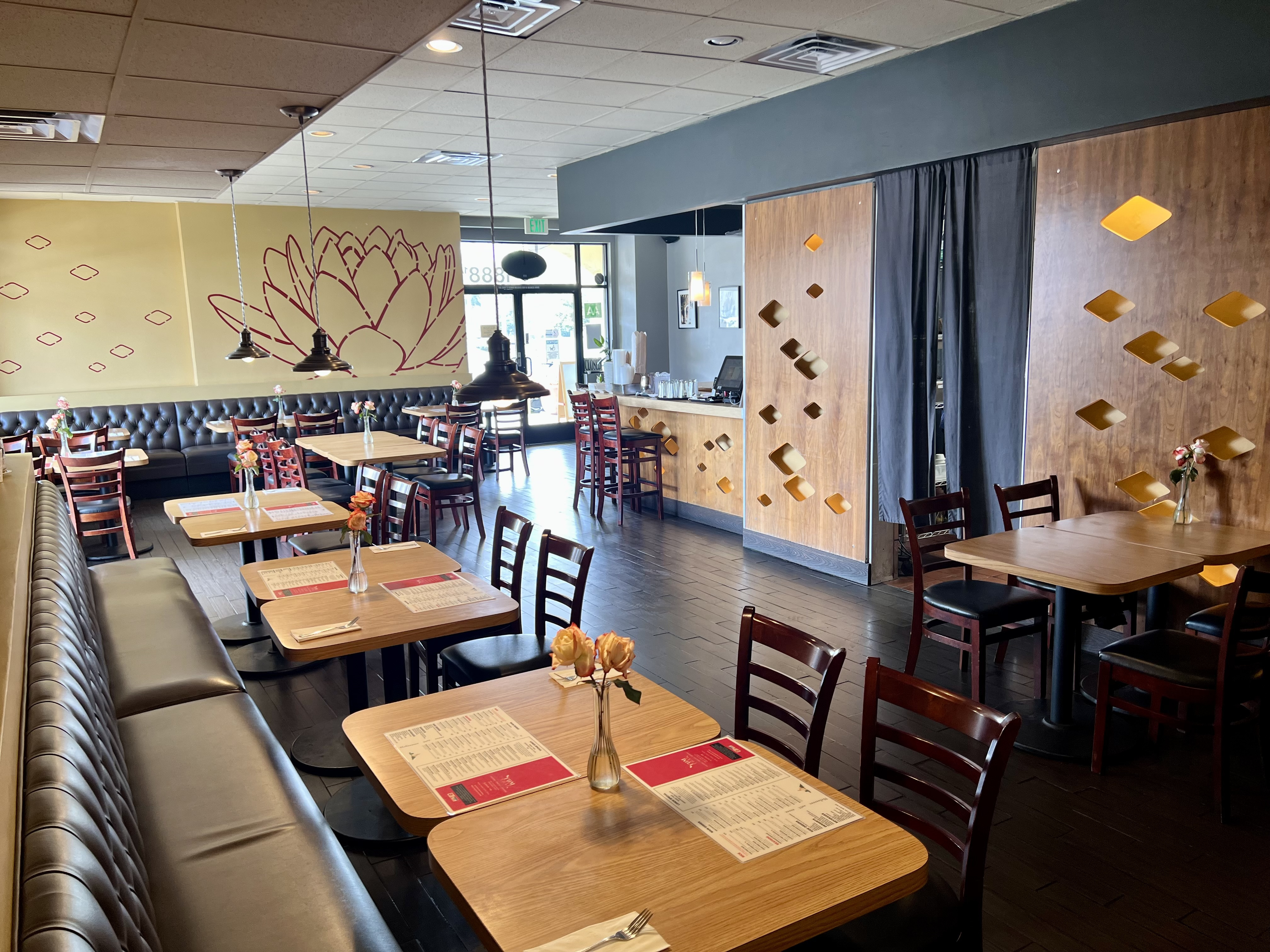 Established Thai Restaurant in Redondo Beach – Beer & Wine Incl. 