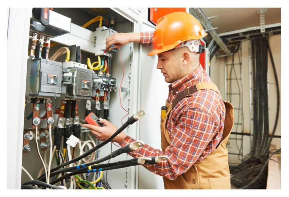 Turnkey Electrical & Security Business with Strong Returns