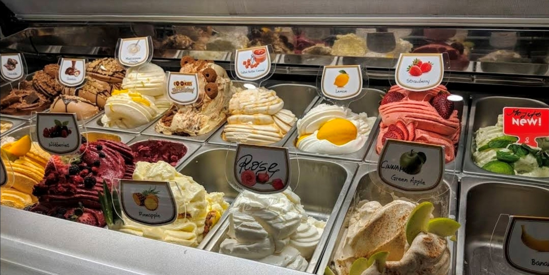 5 Star Gelato Shop & Pastry Café