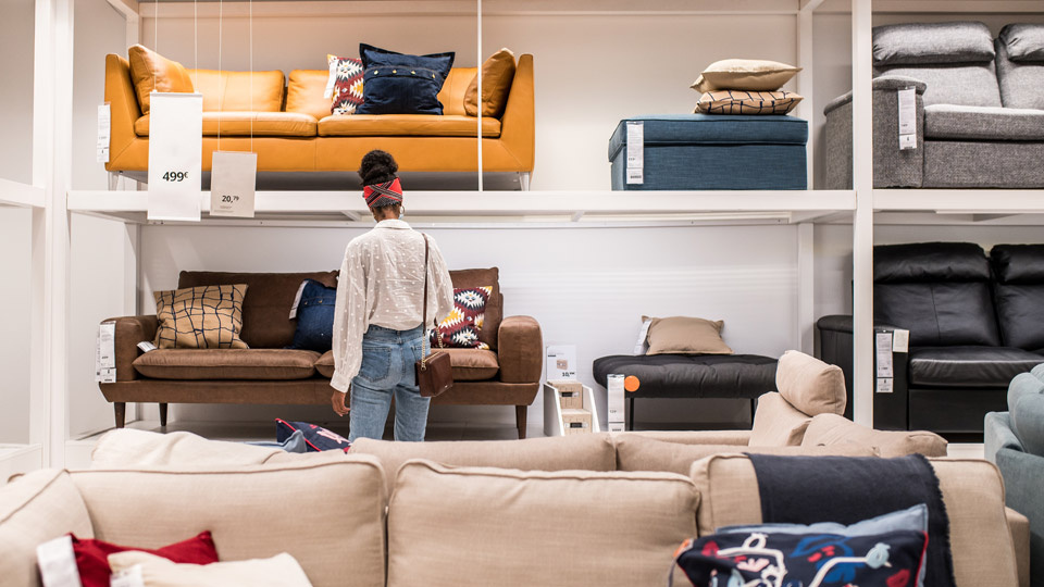 Furniture and Mattress Store – Profitable, Prime Location