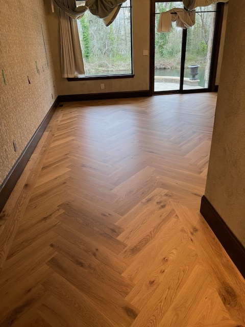 Lucrative Hardwood Floor Contractor, Great Staff & Showroom