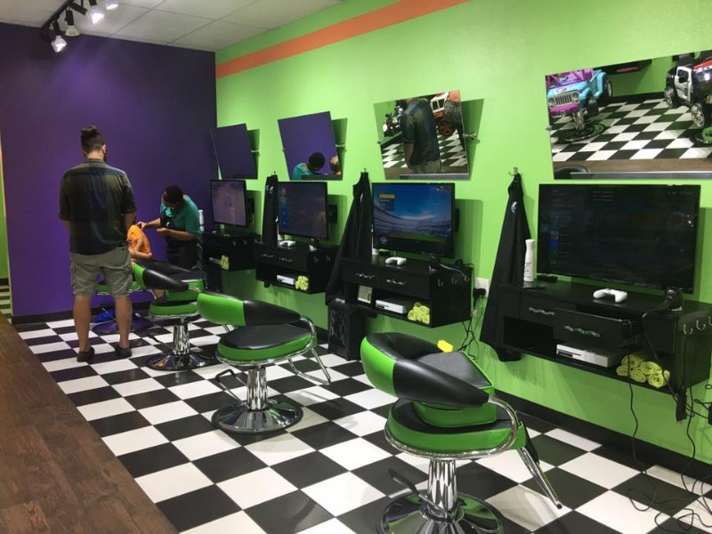 Popular Family Kids Hair Styling Salon Featuring Games For Sale