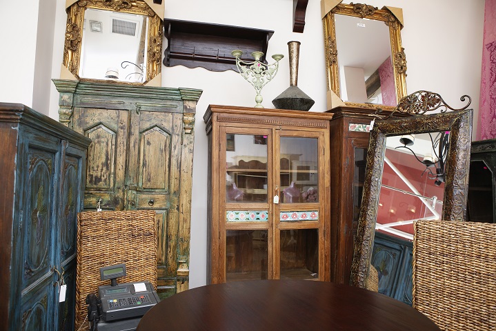 Long Time Home Furnishing Retail and Antiques Business For Sale