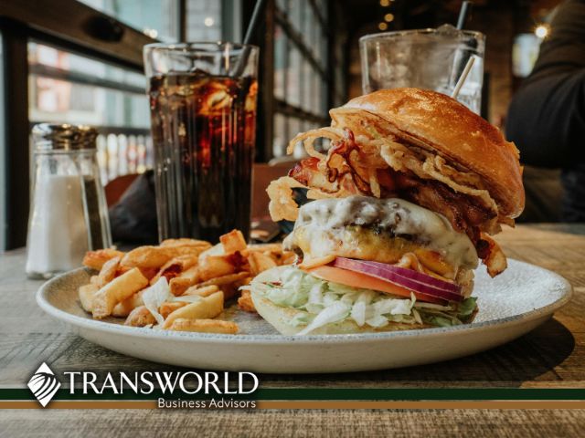 Turnkey Breakfast & Lunch Café in Prime Sarasota County Location 