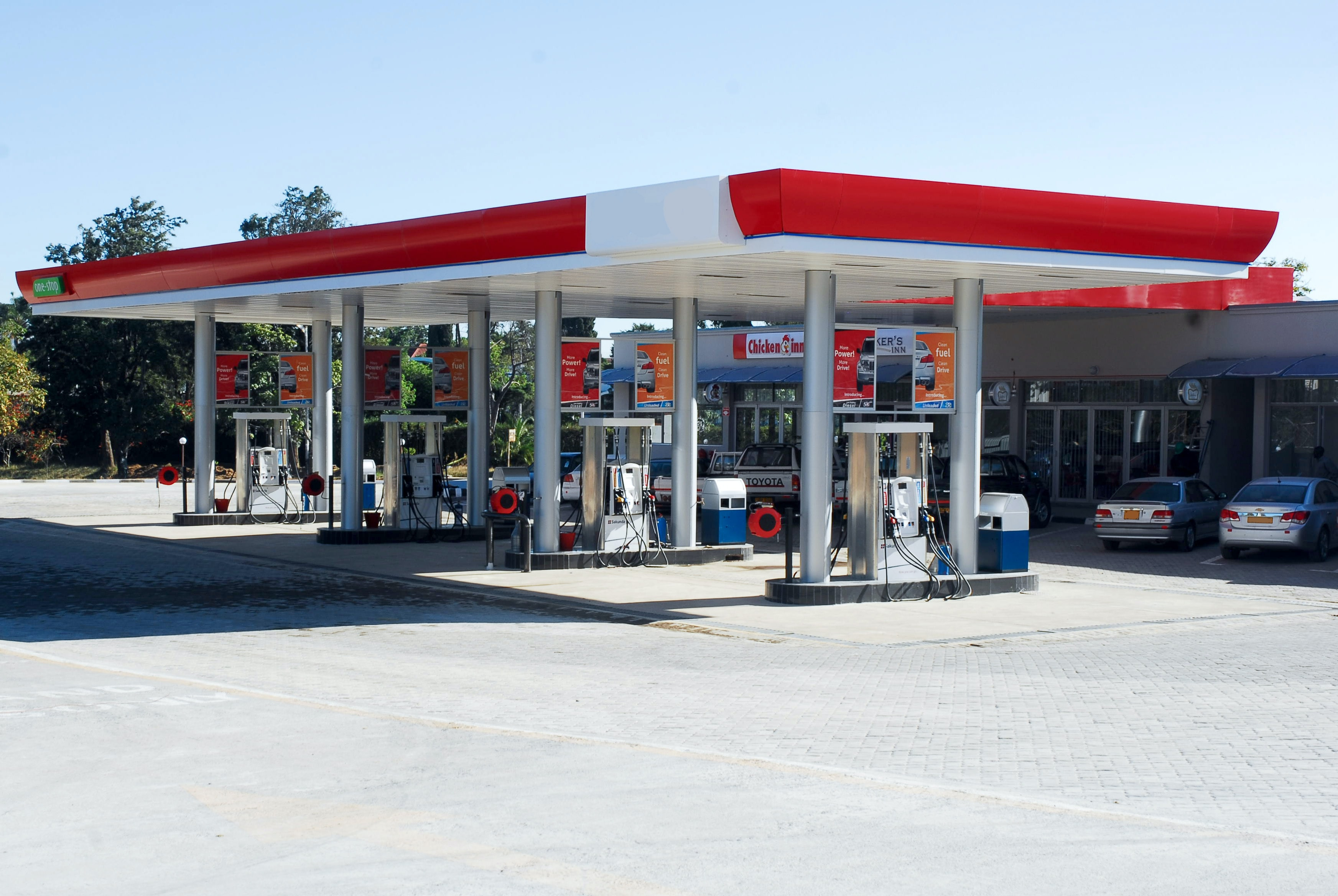 Gas Station with Car Wash and No Fuel Supply Contract 658774 AS