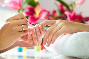 Profitable, Well Established, & BUSY Nail Salon!!